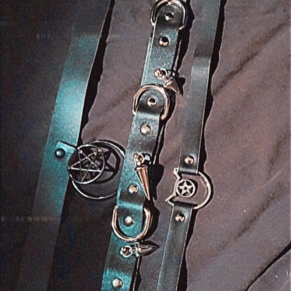 Goth collars - Picture 5 of 5